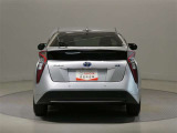 U-Carの販売だけでなく自動車保険、携帯電話の販売も行っております。