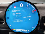 MINIのメーターパネルは円をコンセプトにデザインされております。おしゃれで愛嬌のあるMINI独自のデザインに惹かれる方は数多くいらっしゃいます。