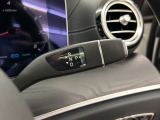 メモリー付きパワーシートが装備されている車両はシートの位置・ドアミラーの角度・ハンドルの位置を3名まで記憶出来ます。
