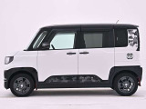デリカミニ T プレミアム デリマル パッケージ 4WD 