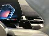 【パドルシフト】シフトアップ、シフトダウンをステアリング操作の一環として操作可能です。スポーツ走行、エンジンブレーキを使う場面には大変便利です。