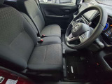 運転席まわりになります。実際に乗って頂き乗り心地をご体験してみてください。
