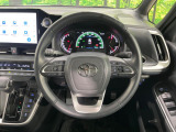 【純正革巻きステアリング】上質な革を使用することで、手にしっかり馴染みとても運転しやすいハンドルです♪