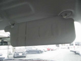 運転席サンバイザー。
