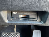 ビルトインタイプのETCが付いてます。