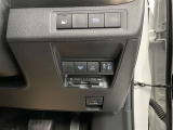 運転席周辺にある各種スイッチ画像です。今では必須アイテムのETCも装備(^^♪
