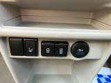 運転席シートヒーター!USB挿入口3口あります!