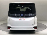 「バックフォルム」です。トランク・ラゲッジスペースには、多くの荷物を入れることが可能です。