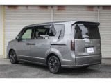 街で目を惹く力強さと洗練さが融合したデザイン。クールに魅せるリアのスタイリングがこのSTEPWGNの特徴です!