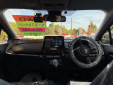 見通しのよいすっきりとした視界で、誰でも運転しやすいです。運転のしやすさは疲れにくさにも繋がりますよ♪