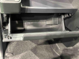 実用的な収納が、車内の各所にあります♪