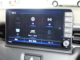 ナビゲーションは純正9インチメモリーナビ(VXU-215VZi)を装着しております。AM、FM、CD、DVD再生、Bluetooth、音楽録音再生、フルセグTVがご使用いただけます。