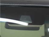 ◆Honda SENSING◆ カメラ等装置で精度の高い検知能力を発揮、安全運転を支援します。ステアリング上のコントローラーに注目!