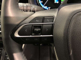 【ステアリングスイッチ】左です。ハンドルから手を離さず、運転に集中したまま手元でオーディオ操作等ができます。