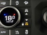 ディフェンダー 90 Xダイナミック HSE 3.0L D350 ディーゼル 4WD 