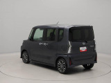 軽自動車ならではの小回りの良さで狭い道でのすれ違いや混みあった場所での取り回しがしやすいです。