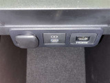 シガーソケット用の充電器が使用可能です!