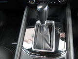 DCT、CVT、従来型のATなど、すべてのトランスミッションの利点を集約し、ロックアップ領域を大幅に拡大し伝達効率の向上とマニュアルトランスミッションのようなダイレクト感を実現した自社製ATです。