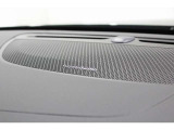 harman/kardon製のプレミアムサウンドシステムはセンタースピーカーの搭載により臨場感あふれるサラウンドを体感できます。