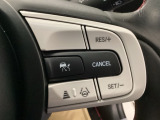 【アダプティブ・クルーズ・コントロール】前車追従機能や加速・減速も自動で制御します。