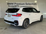BMW xDriveの魅力は、走行状況と路面状況の変化をリアルタイムに把握し、4輪のトラクションを絶えず最大限に保つことで、どんなコンディションにおいても揺るぎない走りを実現させてくれます。