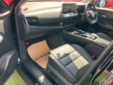ご納車前にスタッフが入念に清掃し気持ちよく乗り出せるように致します。