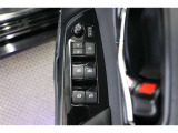 スイッチ類もきれいに。車内もボディも隅々までクリーニング。