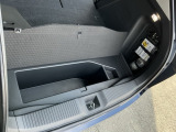 こちらの車両は応急パンクキットとジャッキが付属しておりますので万が一の際でも安心ですね!(^^)!