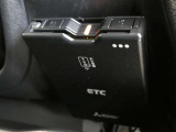 ETC車載機です。高速・有料道路の料金をキャッシュレスでスムーズに通過できます。