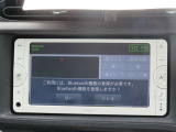 Bluetooth(ブルートゥース)接続機能付き。 スマートホンなどからお気に入りの音楽をワイヤレス再生できます。 ドライブがさらに楽しくなりますね♪