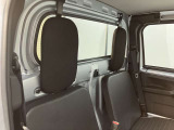 より多くの一般の方へ車を届けれればと思っておりますので同業者様への販売は極力控えさせて頂いております。ご了承下さい。