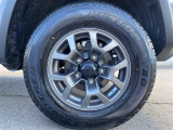 夏タイヤ 195/80R15