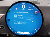 MINIのメーターパネルは円をコンセプトにデザインされております。おしゃれで愛嬌のあるMINI独自のデザインに惹かれる方は数多くいらっしゃいます。