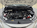 トヨタ中古車「まるごとクリーニング」施工済。エンジンルームを専用洗剤で洗浄!高圧&スチーム洗浄も行います。樹脂部分も艶出し剤でピカピカです☆☆