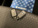 【スマートキー】キーをポケットやカバンに入れたままでもドアの施錠・開錠ができ、雨の日や荷物の多い日に大活躍!
