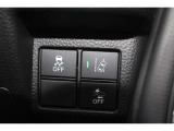 安全運転支援システムHonda SENSINGを搭載。衝突軽減ブレーキや、誤発進抑制機能、アダプティブクルーズコントロール、車線維持など複数の先進技術で安心・快適なドライブをサポートします。
