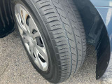 弊社に入庫したばかりの鮮度が高い車両を、クリーニングのみ、そのまま展示場へコストをかけずご提供することで驚きのお求めやすい価格を実現しました。店頭で現車確認できるお客様のみ販売させて頂けます。