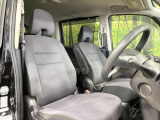運転席シート廻りは使用感も少なく、良好な状態となっています。丁寧に使われていたことがよくわかりますね。