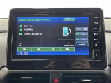 【純正9インチディスプレイオーディオ】FM・AMラジオやBluetooth接続など多彩な機能を搭載しています。CarPlay、AndroidAutoにも対応。