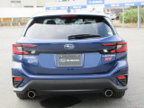 SUBARUは安心安全をご提供するため視界の良さにこだわった車作り。後方視界も良好です。