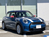 MINI Cardご用意しております。充実のポイントプログラムや多様なサービスの他にカード契約期間中はMINI エマージェンシー・サービスが24時間365日ご利用いただけます。
