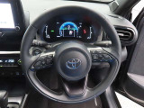 ぜひ展示車の運転席に座ってみてください。