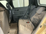 より多くの一般の方へ車を届けれればと思っておりますので同業者様への販売は極力控えさせて頂いております。ご了承下さい。