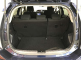 広々としたラゲージスペースを備えています。大きなものや長さのある荷物もしっかりと積み込めます。