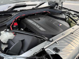 BMW Premium Selection 江戸川は、約20台の展示スペースがあり、常時新車拠店より厳選された認定中古車が続々と入庫しております。