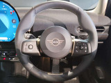 ミニ独特のゴーカートフィーリングと呼ばれる軽快なハンドリングはAT車、MT車のどちらでも楽しめます。