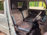 運転席シート廻りは使用感も少なく、良好な状態となっています。丁寧に使われていたことがよくわかりますね。