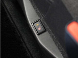 ◆シートヒーター◆寒い季節にピッタリなのが、このシートヒーター!座面を温め快適に。寒い季節もドライブが楽しくなります。