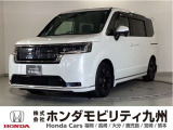 ステップワゴン e:HEVスパーダ です。LEDヘッドライト、フルオートエアコン、シートヒーター等、快適装備充実です。