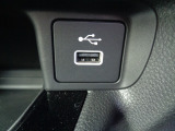ナビ連動USB